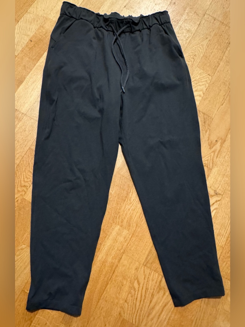 Lululemon Keep Moving 7/8 High Rise Pants 12 dark grey